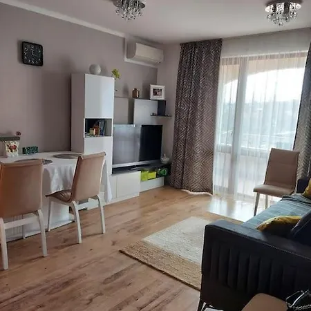 прекрасные с видом на море в центре Bjala